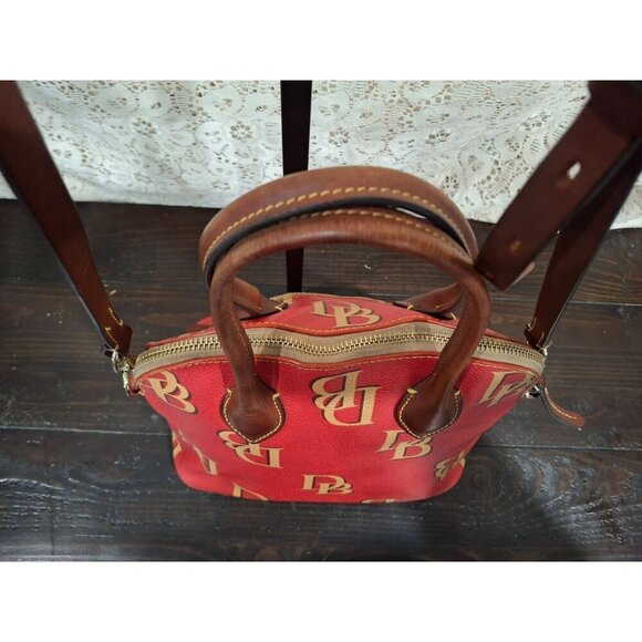 Dooney & Bourke Monogram Red Leather Medium Domed Satchel Handbag/Pre-owned-Grea - Picture 4 of 8
